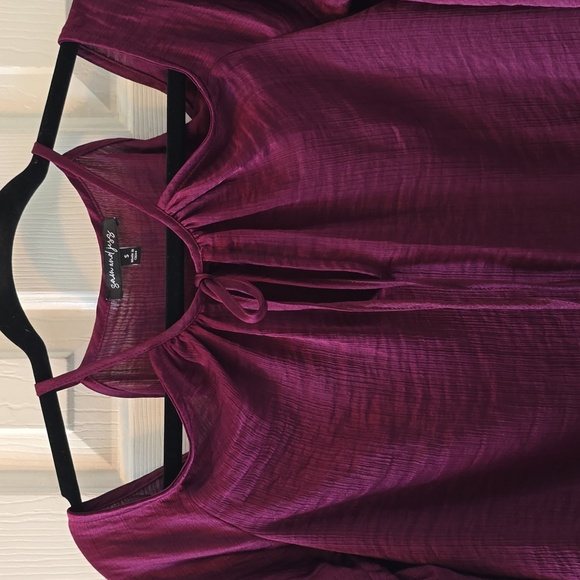 SAM AND JESS BRAND WOMEN'S JUNIOR BURGUNDY COLD SHOULDER TOP SIZE SMALL - Picture 4 of 16